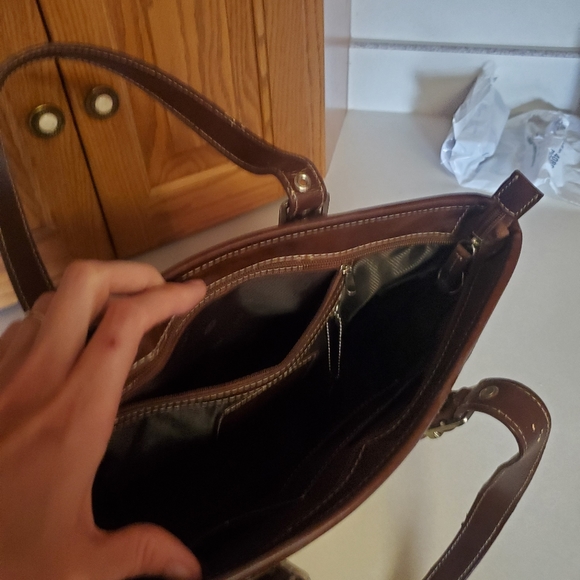 White and brown purse - Picture 2 of 10